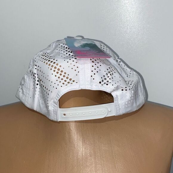 Reel Legends Women's White Perforated Snapback Baseball Cap Hat One Size NWT - Picture 3 of 10